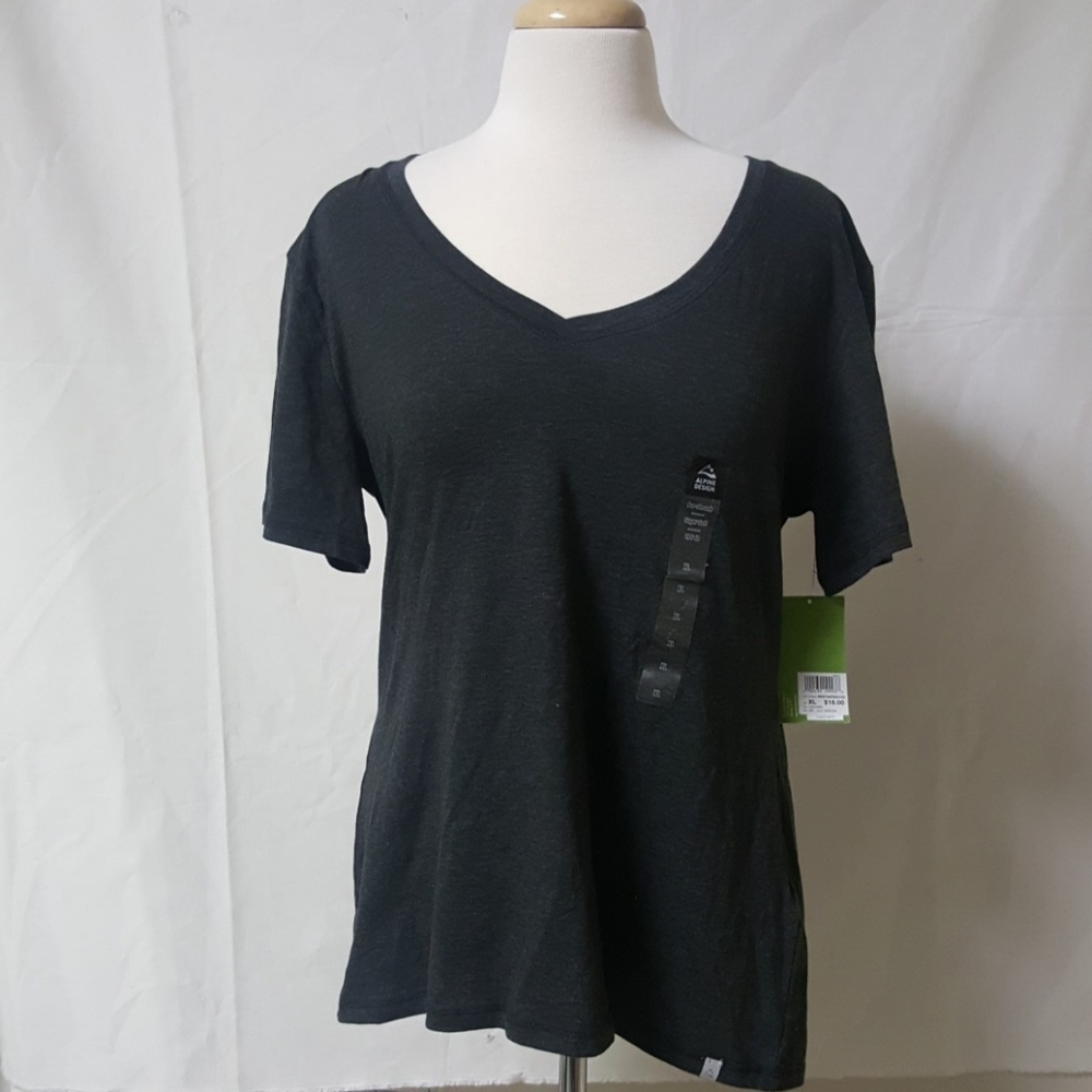 Woman's v neck tee shirt